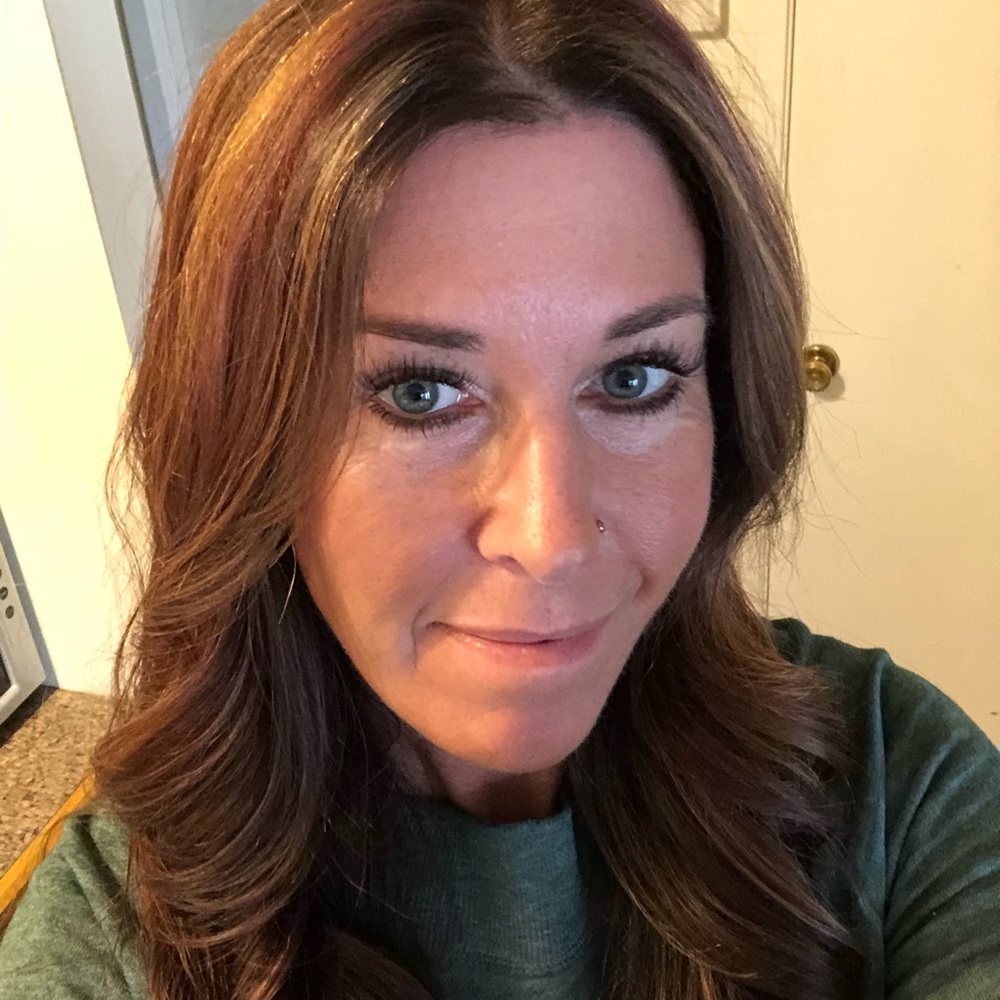 Meet your Posher, Kelly